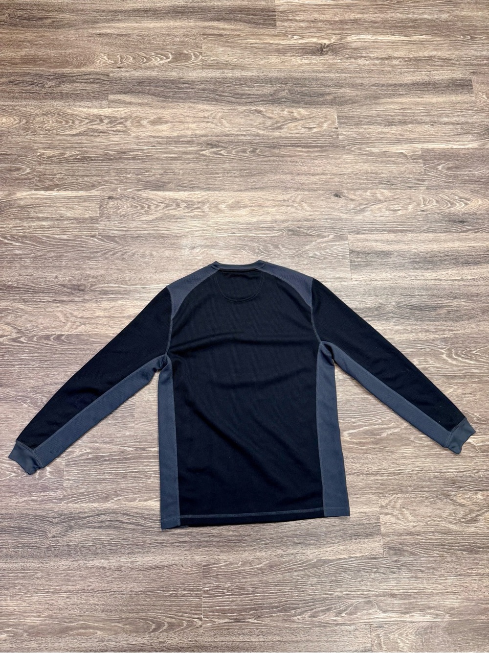 Greg Norman for Tasso Elba Thermal Performance Shirt Mens M Black Gray - Picture 2 of 6
